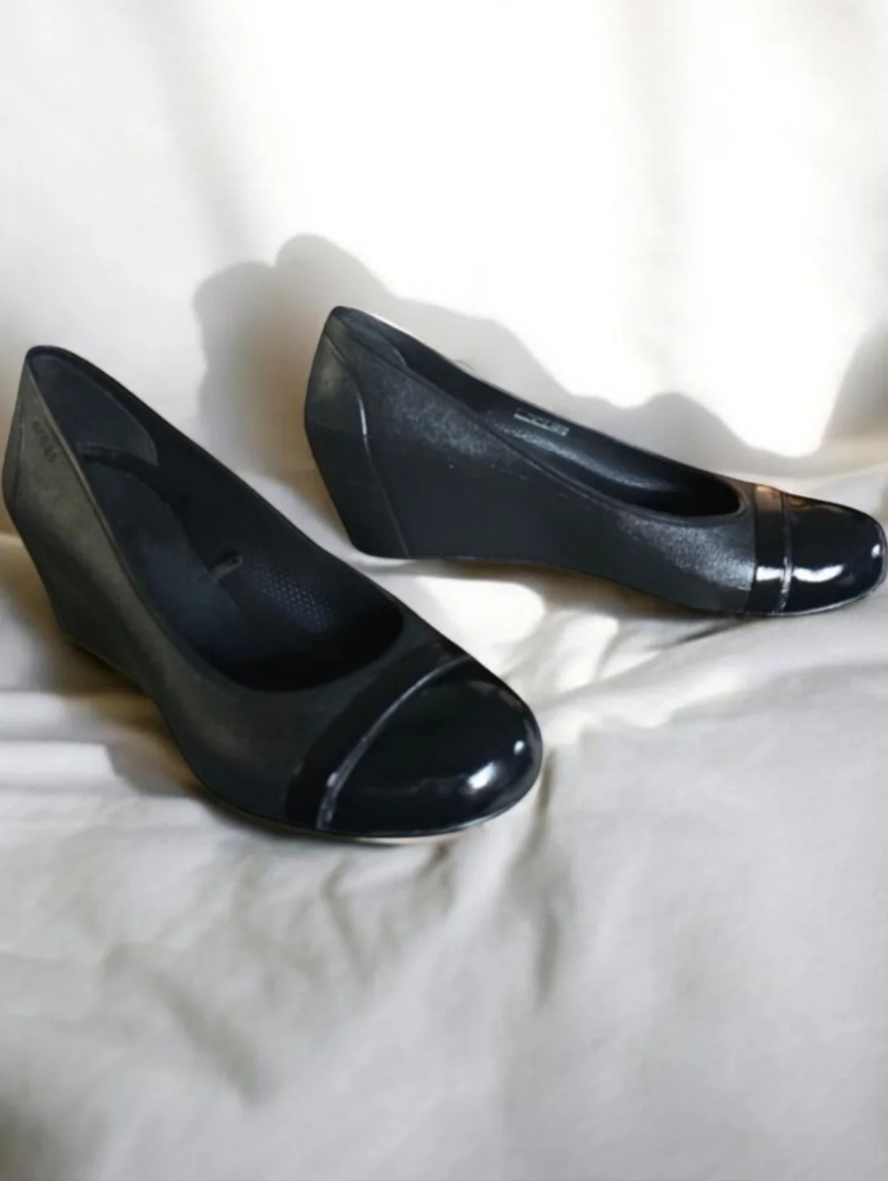 CROCS Black Wedge Pumps with Patent Toe Cap
